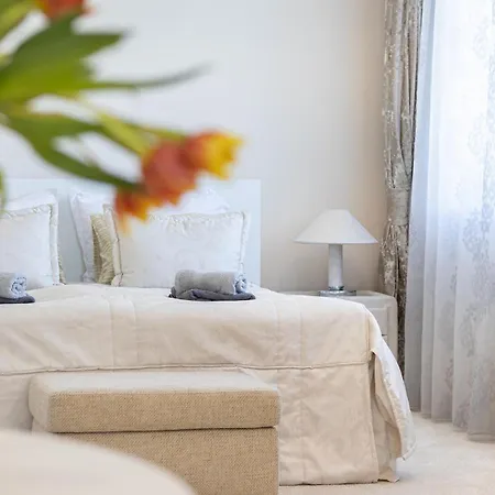 Sea Charm By Rv Apartment